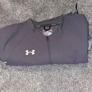 Under armor short sleeve wind jacket